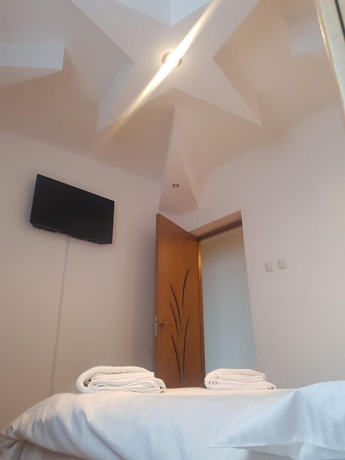 Special Apartment Nadeva Сучава Экстерьер фото
