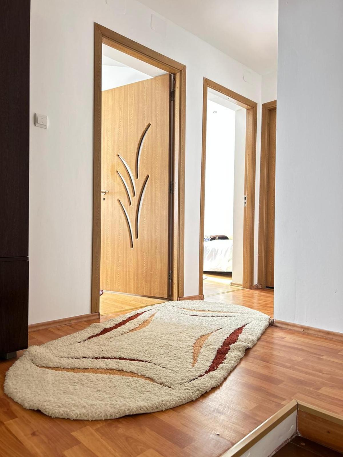 Special Apartment Nadeva Сучава Экстерьер фото
