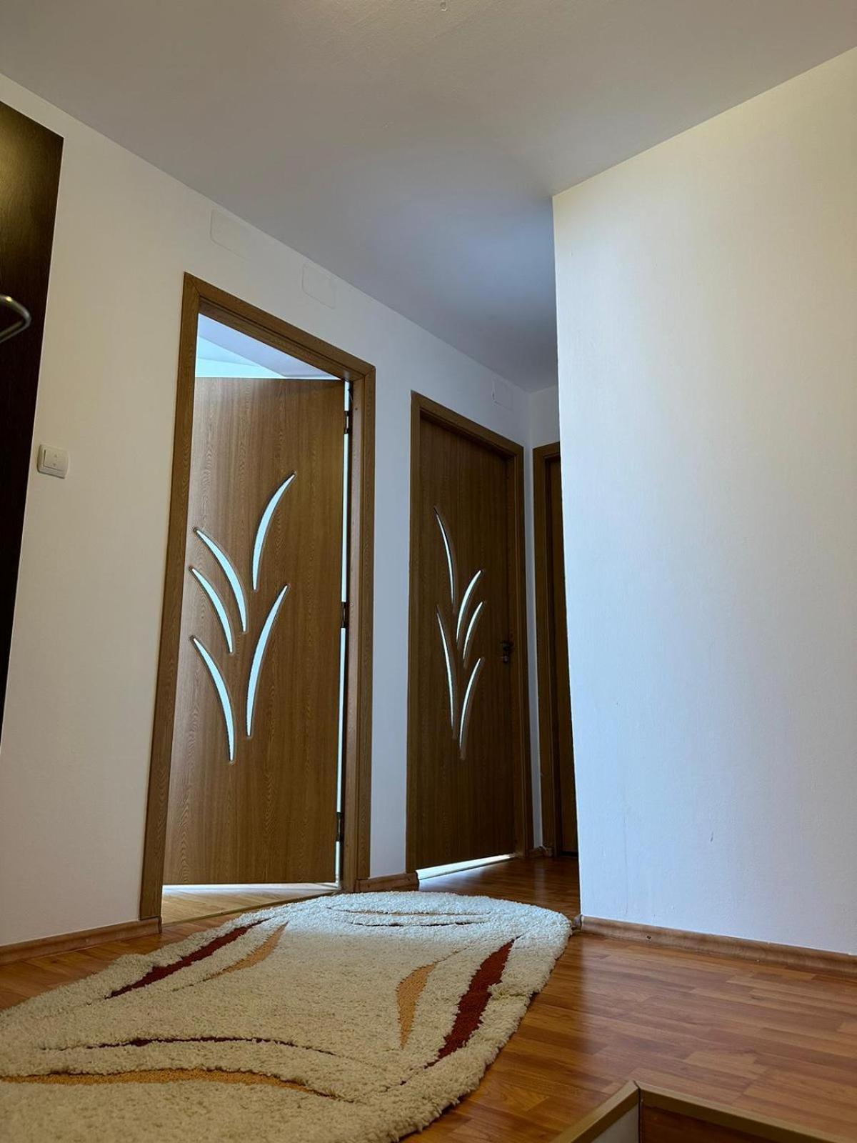 Special Apartment Nadeva Сучава Экстерьер фото